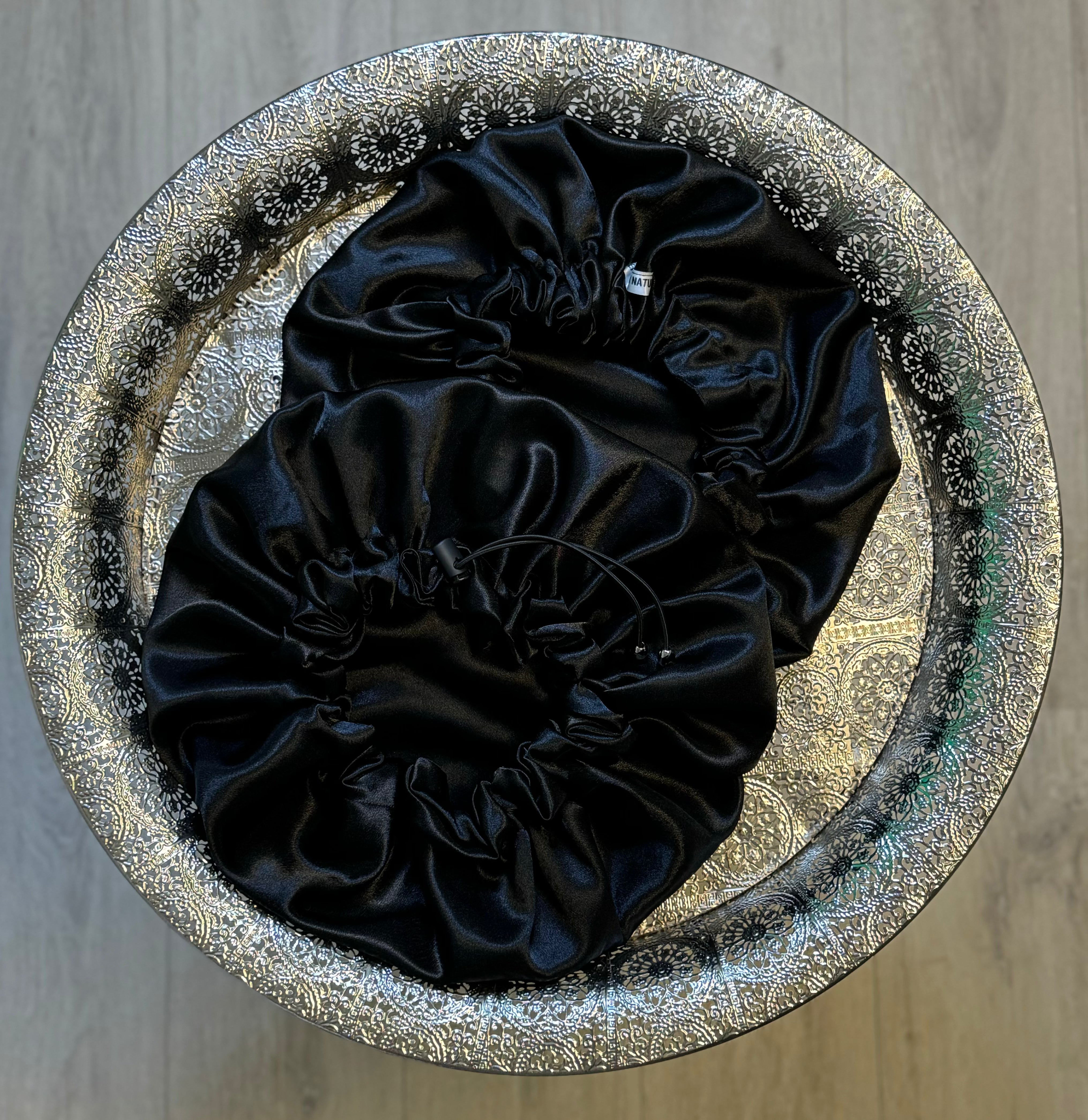 Bonnet en satin