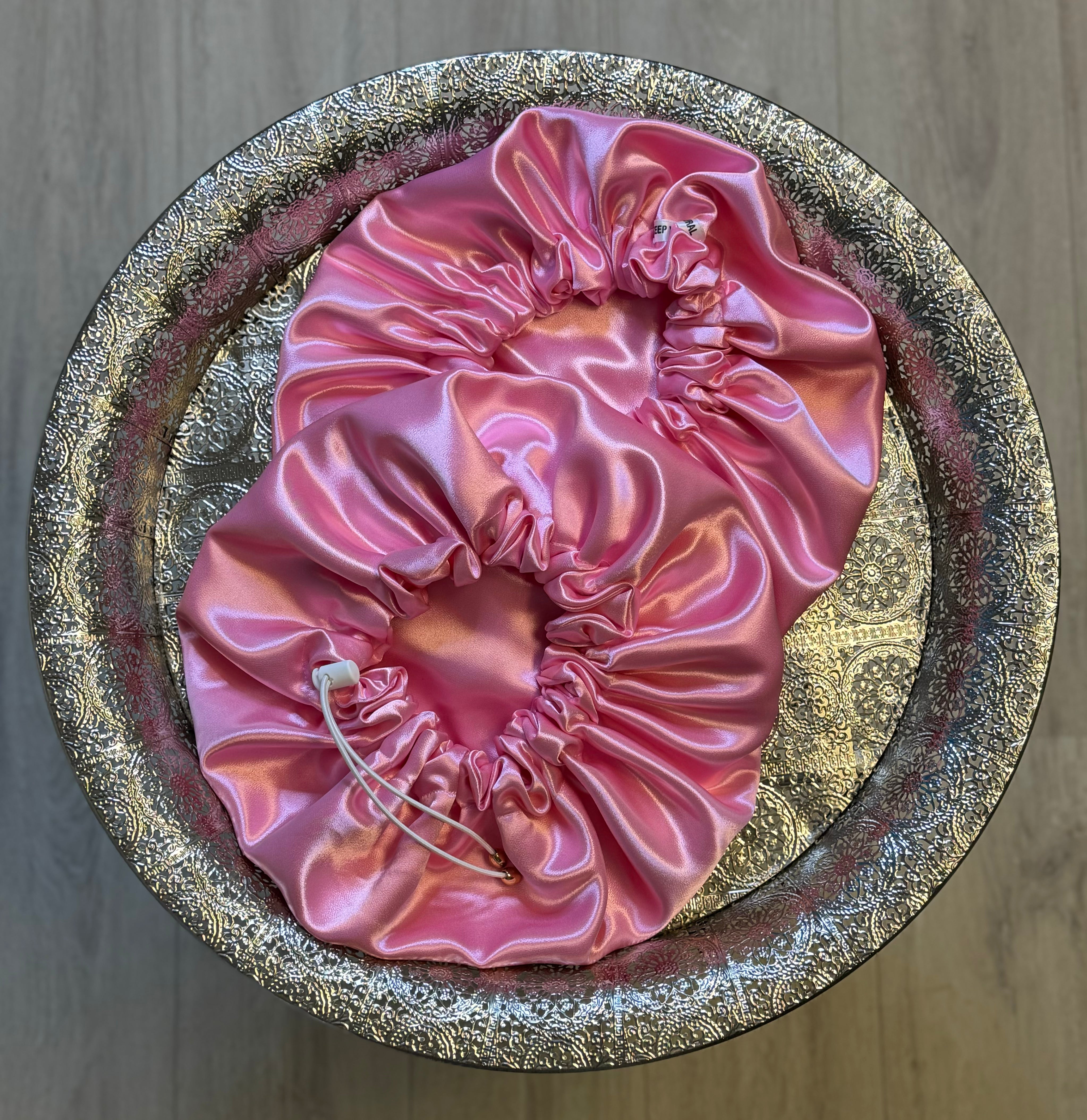 Bonnet en satin